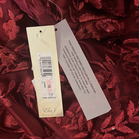 ELIZA J
Women's Embroidered Elbow-Sleeve Dress - Picture 10 of 10